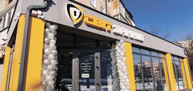 Магазин "Світ Замків" на вул. Комарова 10 відновлює роботу з 18.05.20