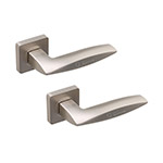 Ручки на розеті