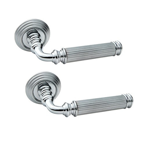 Ручки на розеті FADEX Rania 246P (Piramid) C03 хром полірований/хром матовий - Фото №1