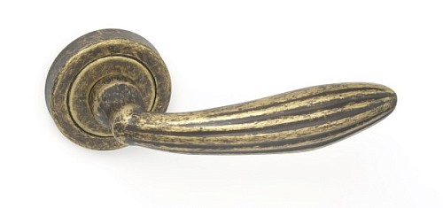 Ручки на розеті TUPAI Sofia 1917 (806-1966) старе золото - Фото №2