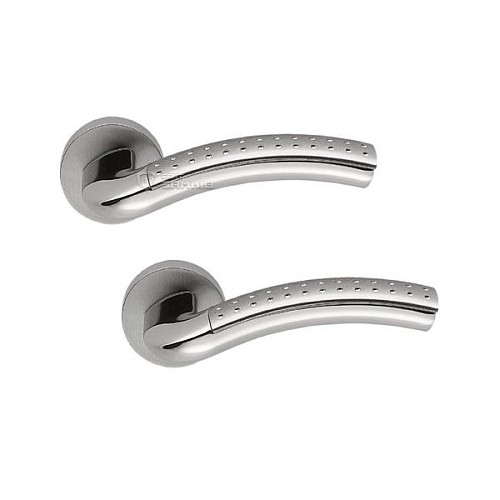 Ручки на розетте COLOMBO Milla LC41 (CD49BZGG-CD43G) хром / матовый хром - Фото №1