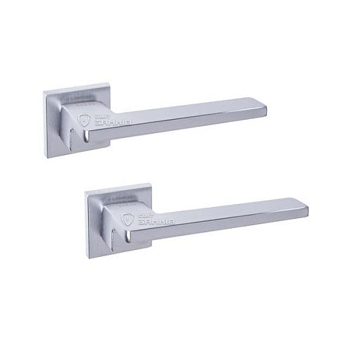 Ручки на розеті YALIS 247 (BJ79-ES79) MSC матовий хром - Фото №1