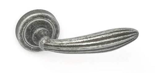 Ручки на розеті TUPAI Sofia 1917 (806-1966) старе срібло - Фото №2